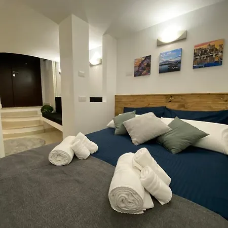 Riman, Apartment-3